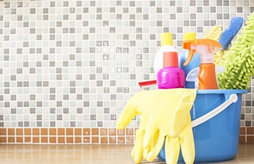 estand_cleaning_fastest_cleaners-min